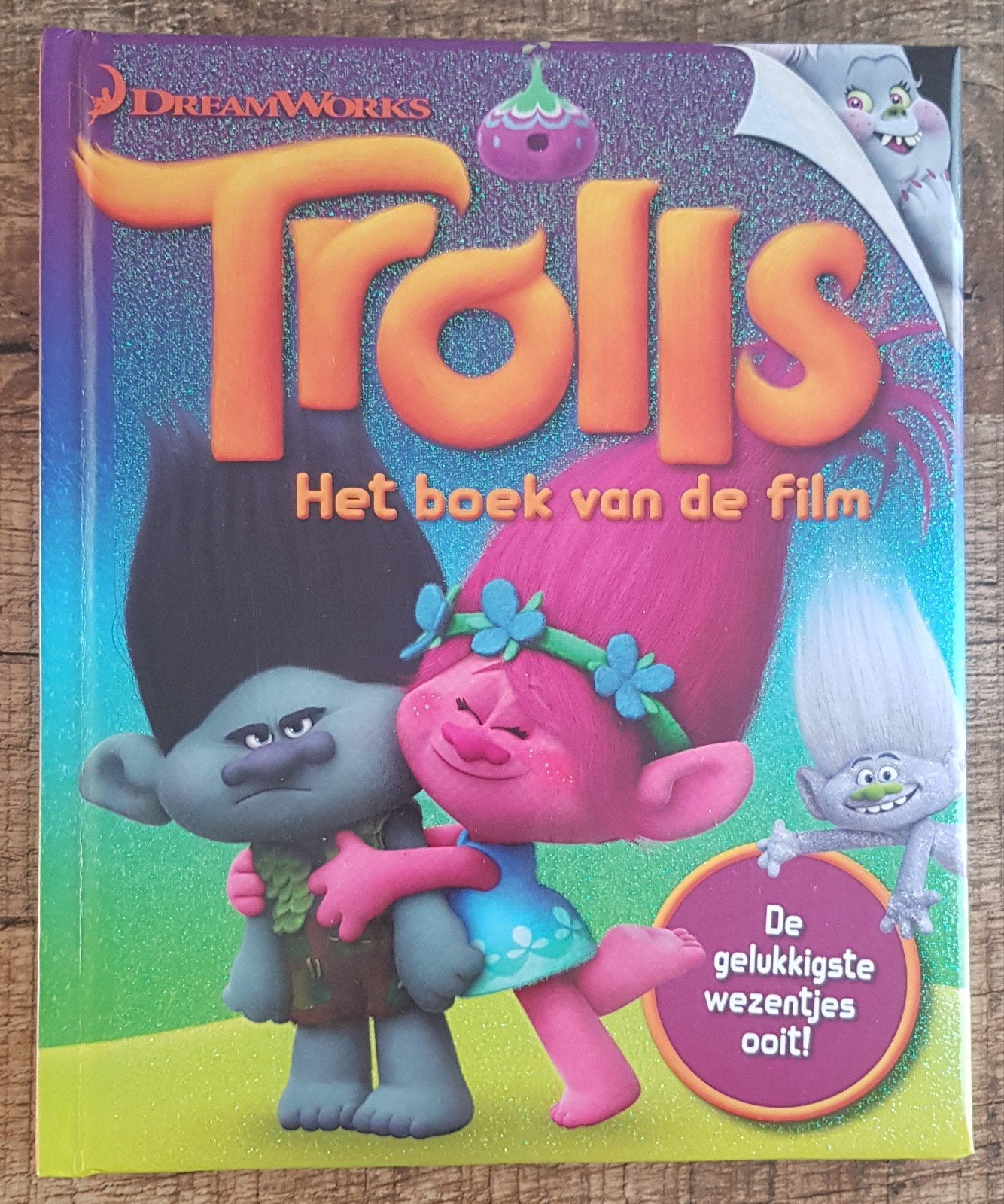 (NIEUW) BOEK TROLLS, Ophalen of Verzenden, Nieuw