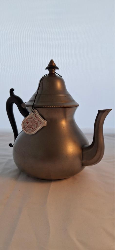 Tinnen theepot met handvat daalderop, Ophalen of Verzenden