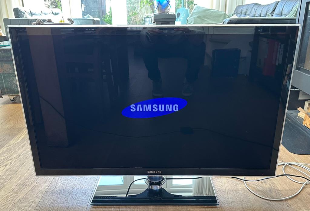 Samsung LED TV UE40D5000 - Zo goed als nieuw, Ophalen, LED, 50 Hz, 80 tot 100 cm