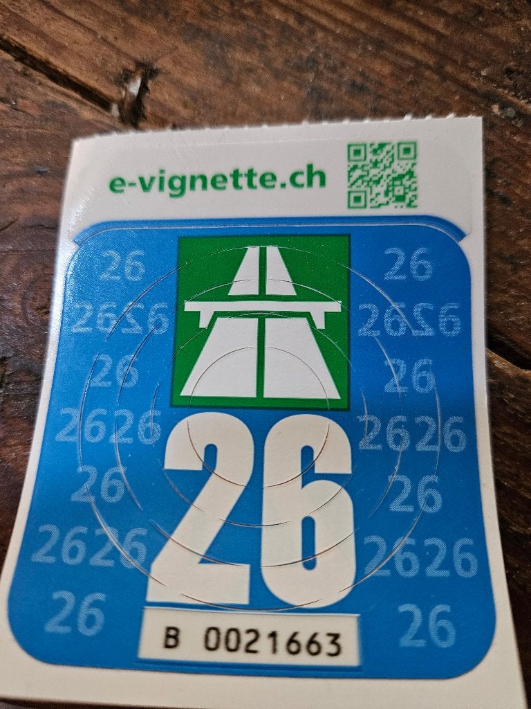 Vignet zwitserland (zundert), Drie personen of meer