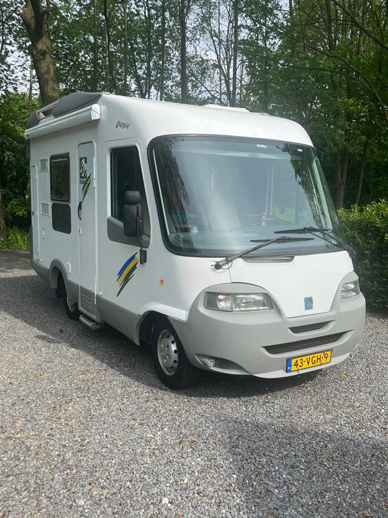 Compacte Knaus camper, Caravans en Kamperen, Campers, Bedrijf, tot en met 2, Integraal, Knaus, Fiat, 5 tot 6 meter, Diesel, Handgeschakeld