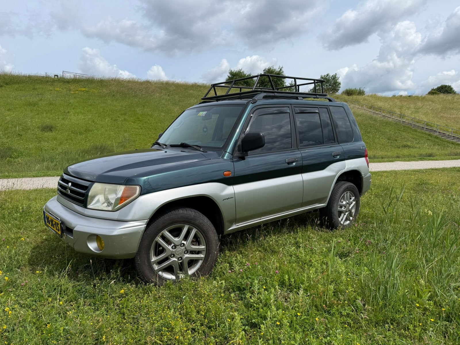 Mitsubishi Pajero 1.8 16V MPI 5DRS 2002 Airco apk dakdrager, Auto's, Elektrische ramen, 4 cilinders, 1834 cc, Handgeschakeld