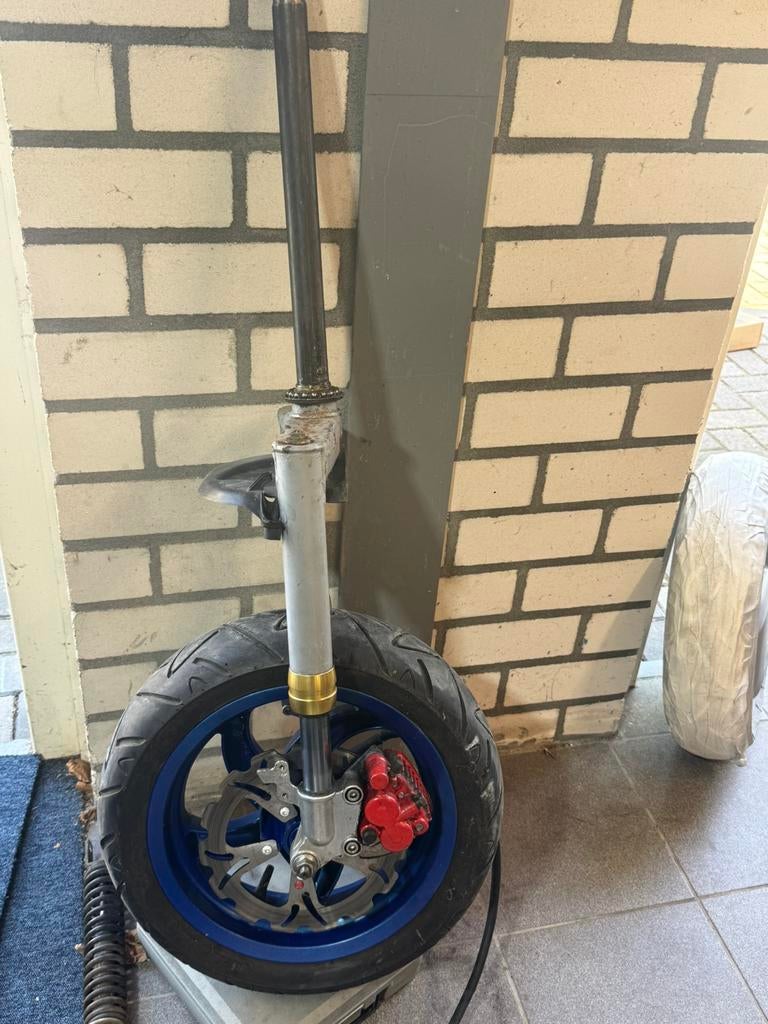 runner voorvork, Ophalen, Zo goed als nieuw, Overige typen, Piaggio