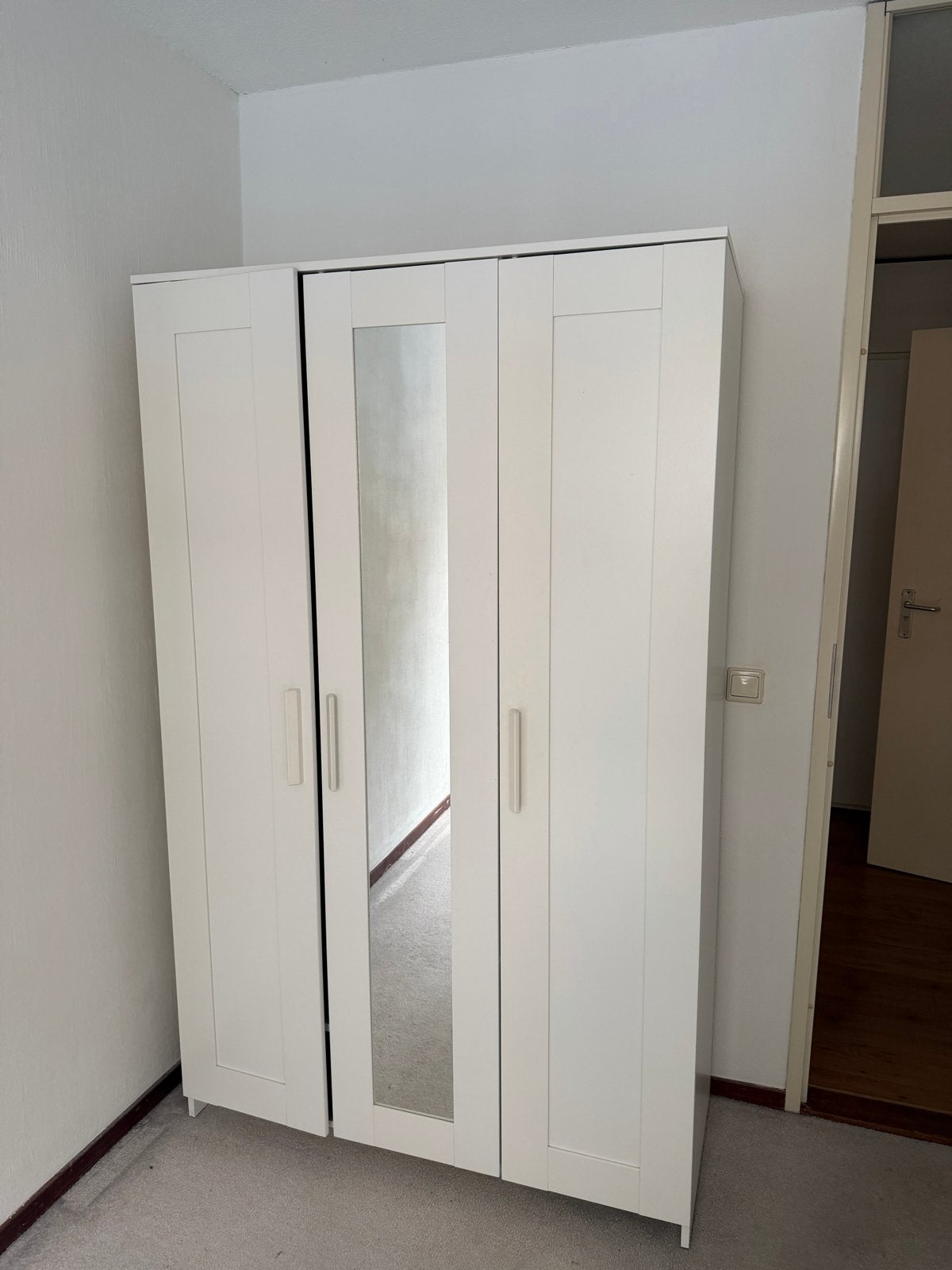 IKEA Brimnes kledingkast met spiegeldeur - Goede staat, Ophalen, Gebruikt, 100 tot 150 cm, 150 tot 200 cm