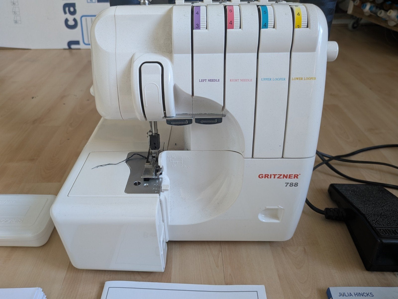 Gritzner 788 Overlockmachine - Zo goed als nieuw, Ophalen, Zo goed als nieuw, Lockmachine, Overige merken