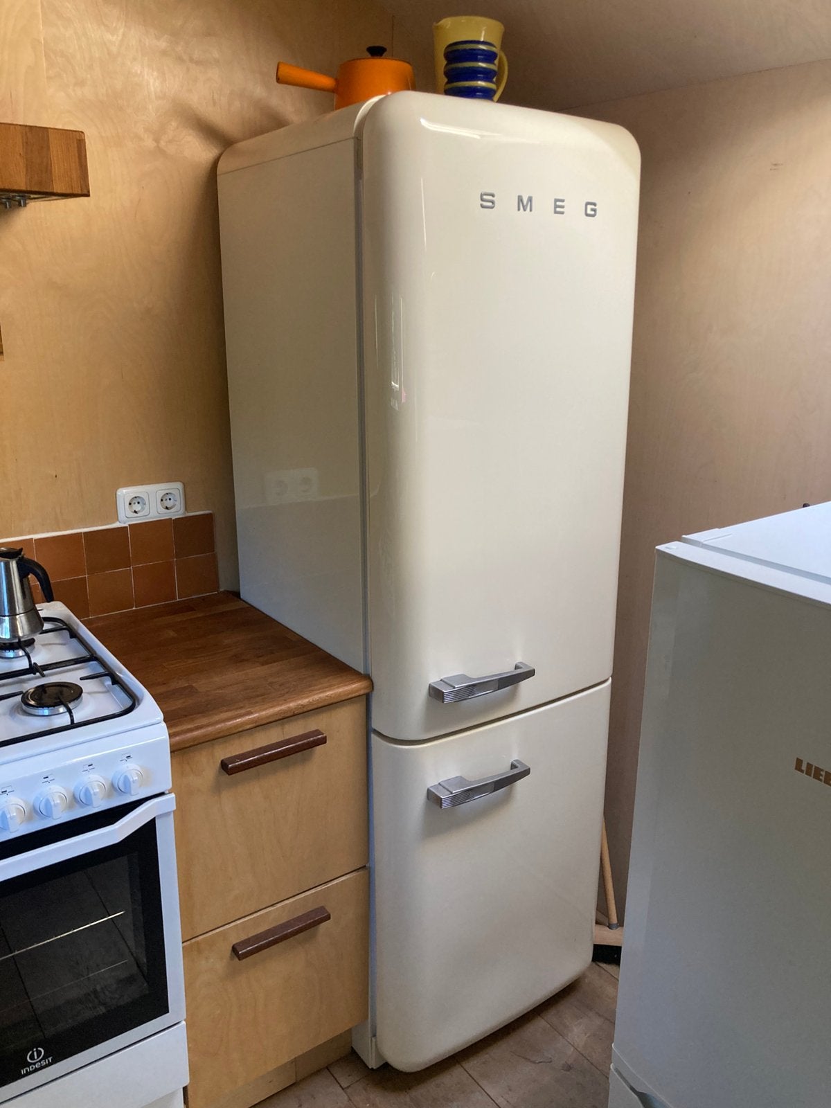 Smeg koelvries combinatie, Witgoed en Apparatuur, Koelkasten en IJskasten, Ophalen, Gebruikt, 200 liter of meer, 60 cm of meer
