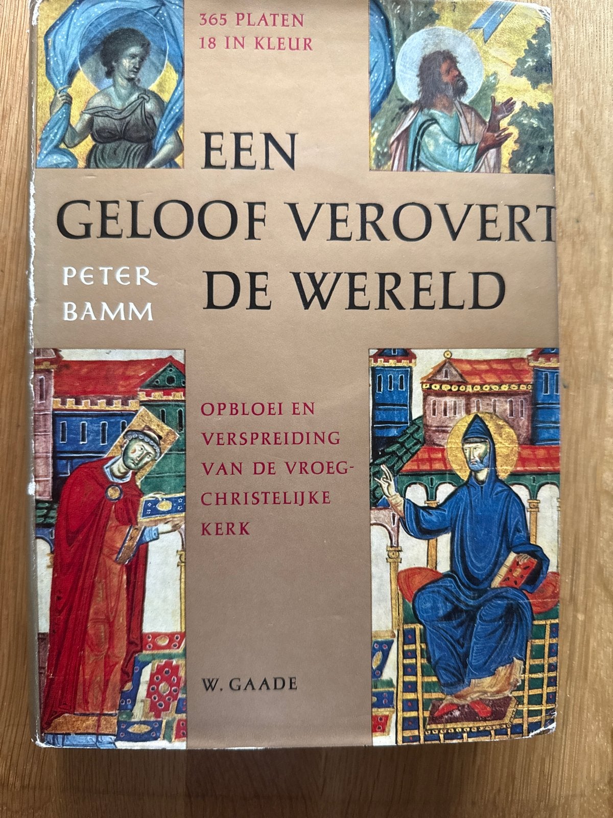 Een Geloof Verovert De Wereld - Peter Bamm, Ophalen of Verzenden, Gelezen, Christendom | Katholiek