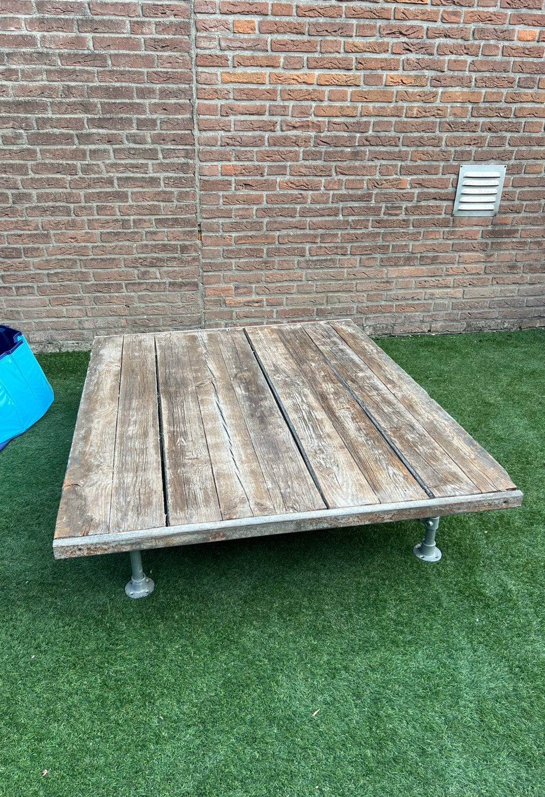 Vlonder op industieel onderstel, Tuin en Terras, Tuintafels, Ophalen, Gebruikt, Rechthoekig