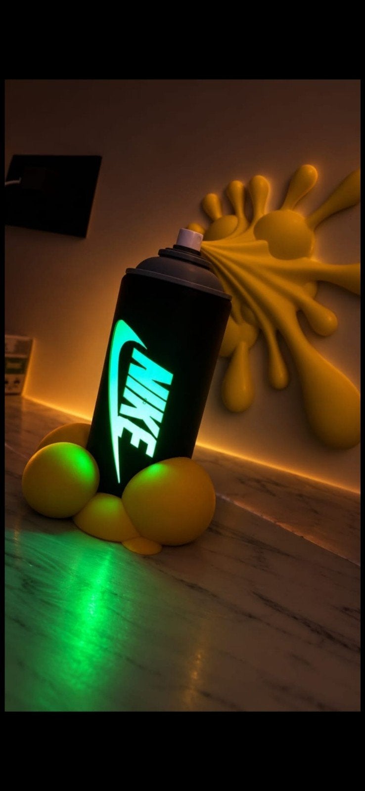 Nike Spray Can Lamp - Unieke Sfeerverlichting, Meerkleurig, Nieuw, Kunststof, Ophalen of Verzenden