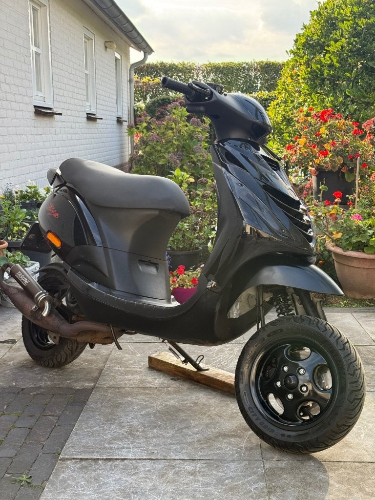 ⭐️Piaggio zip 70cc Yasuni malossi brom Glans Zwart Bomvol⭐️, Niet ingevuld, Niet ingevuld, Niet ingevuld