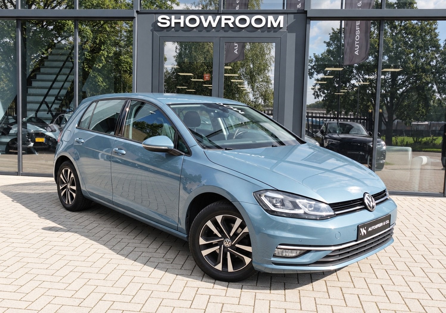 Volkswagen GOLF 1.0 TSI Comfortline NAVI CARPLAY ACC VOL, Dealer onderhouden, Stof, Verwarmde buitenspiegels, Blauw