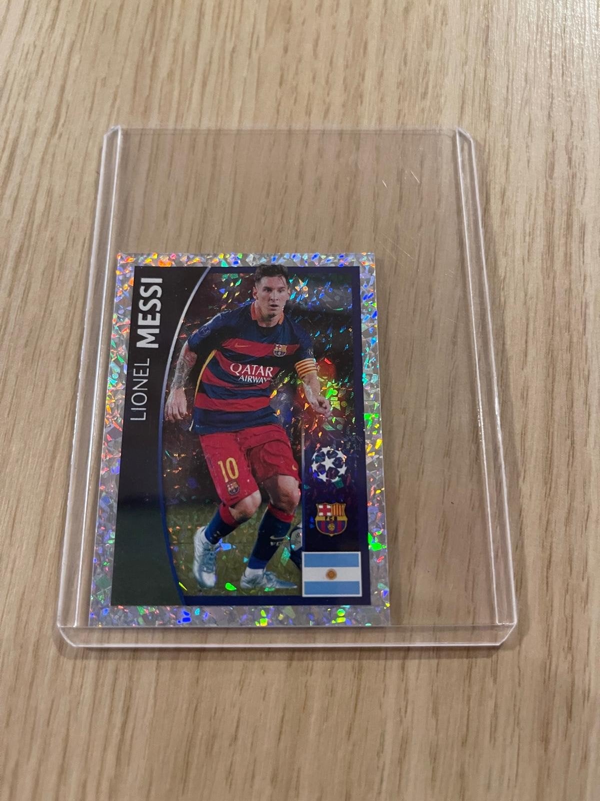 Lionel Messi 2015 Topps Refractor Champions League Sticker, Ophalen of Verzenden, Zo goed als nieuw, Sticker