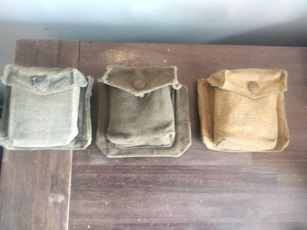 3 ammunitie tasjes en kompas tasjes   wwII brits, Ophalen of Verzenden, Engeland