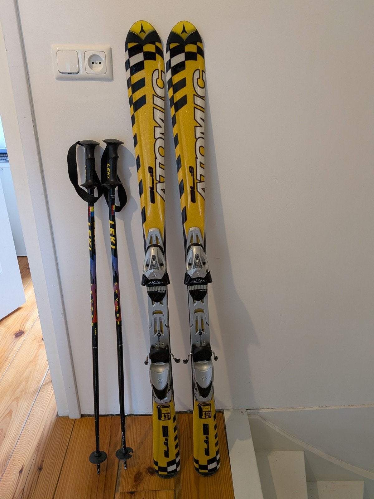 Atomic SL9. 140 cm, Ophalen, 140 tot 160 cm, Gebruikt, Atomic
