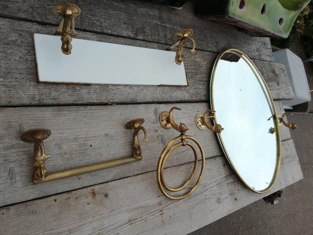 Vintage goudkleur vis, planchet, 2 handdoekhouders, spiegel