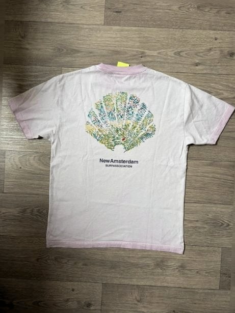 New Amsterdam surf association Shirt S, Kleding | Heren, T-shirts, Verzenden, Zo goed als nieuw, Maat 46 (S) of kleiner, Roze