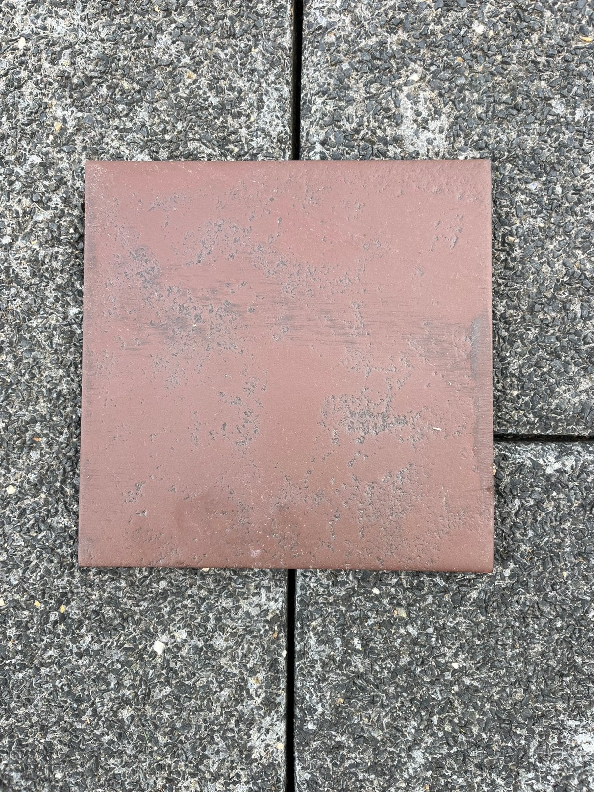 Tegel 14,5x14,5cm bruin., Ophalen of Verzenden