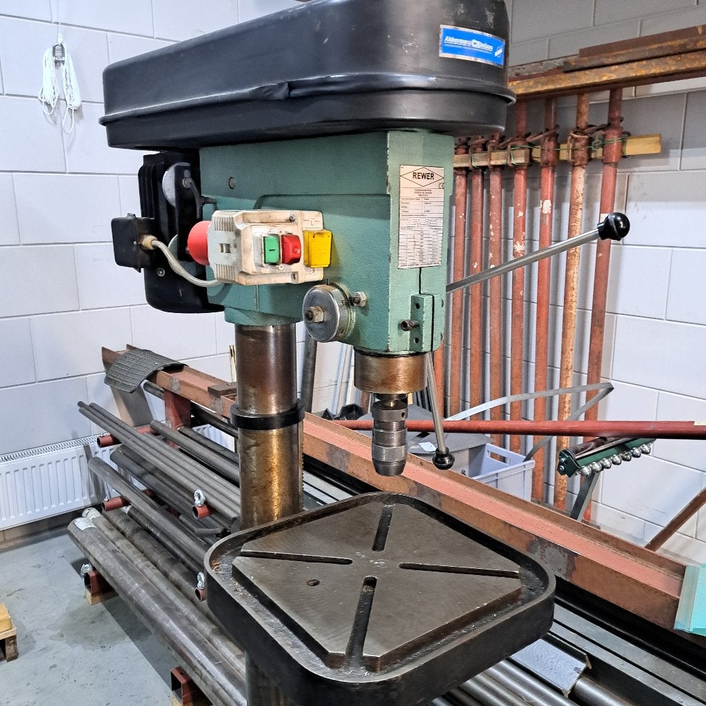 Rewel Kolomboormachine CF25C - Krachtige Boormachine, Doe-het-zelf en Verbouw, Ophalen, Gebruikt, 600 watt of meer, Kolomboormachine