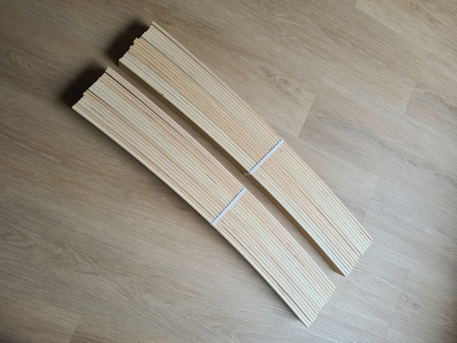 32 latten voor lattenbodem 88x5,5x1cm, Huis en Inrichting, Slaapkamer | Bedden, Overige maten, Hout, Nieuw, Tweepersoons