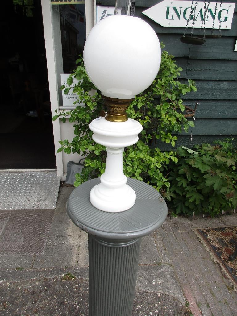 olielamp - petroleumlamp - staande olielamp, Antiek en Kunst, Ophalen of Verzenden