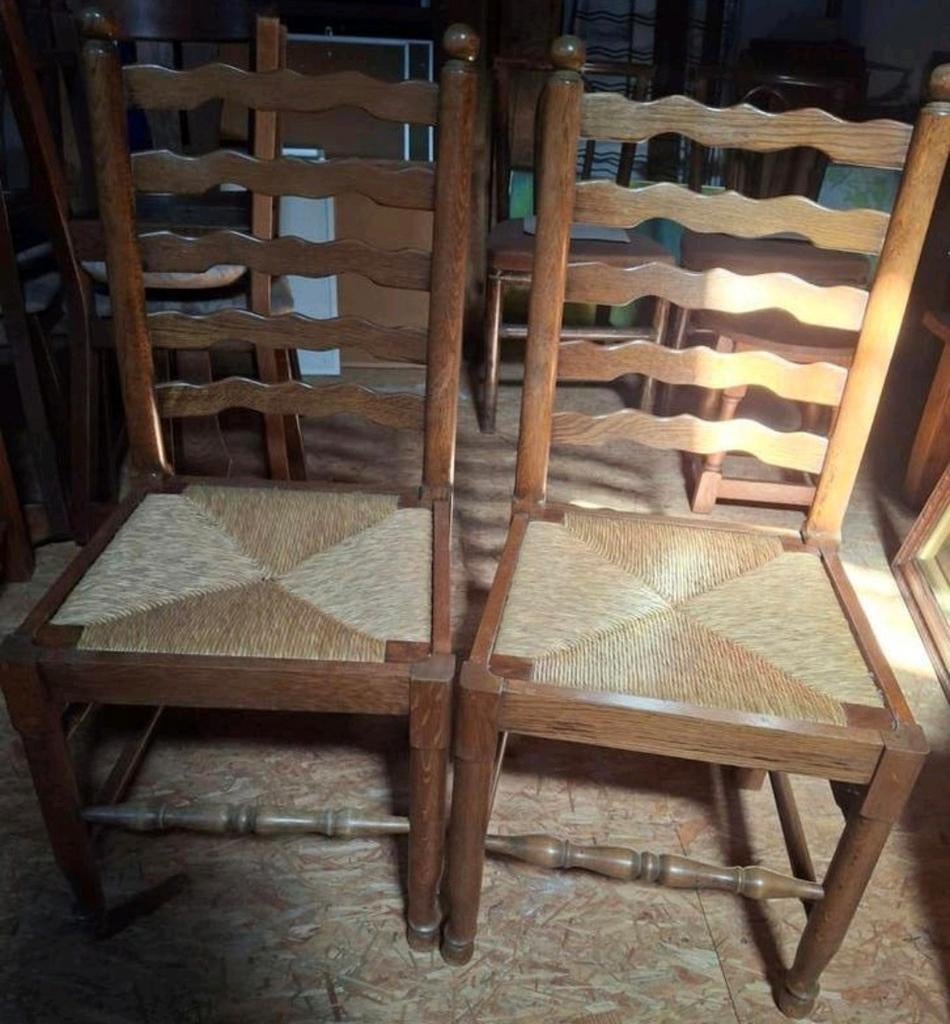 4 stoelen met biezen zitting, Ophalen, Gebruikt, Bruin