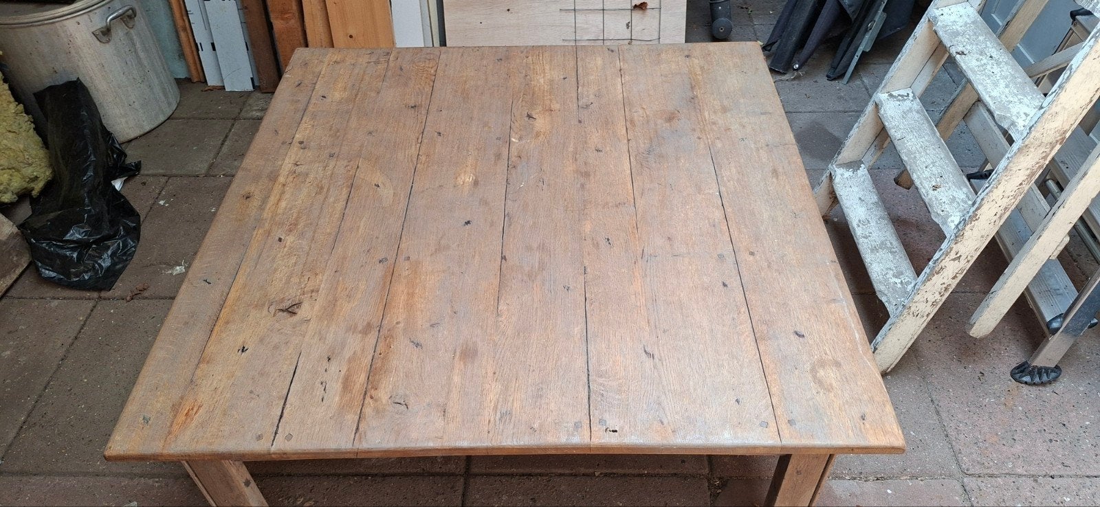 Robuuste eiken salon tafel - 110x110 x50 cm, Antiek en Kunst, Ophalen