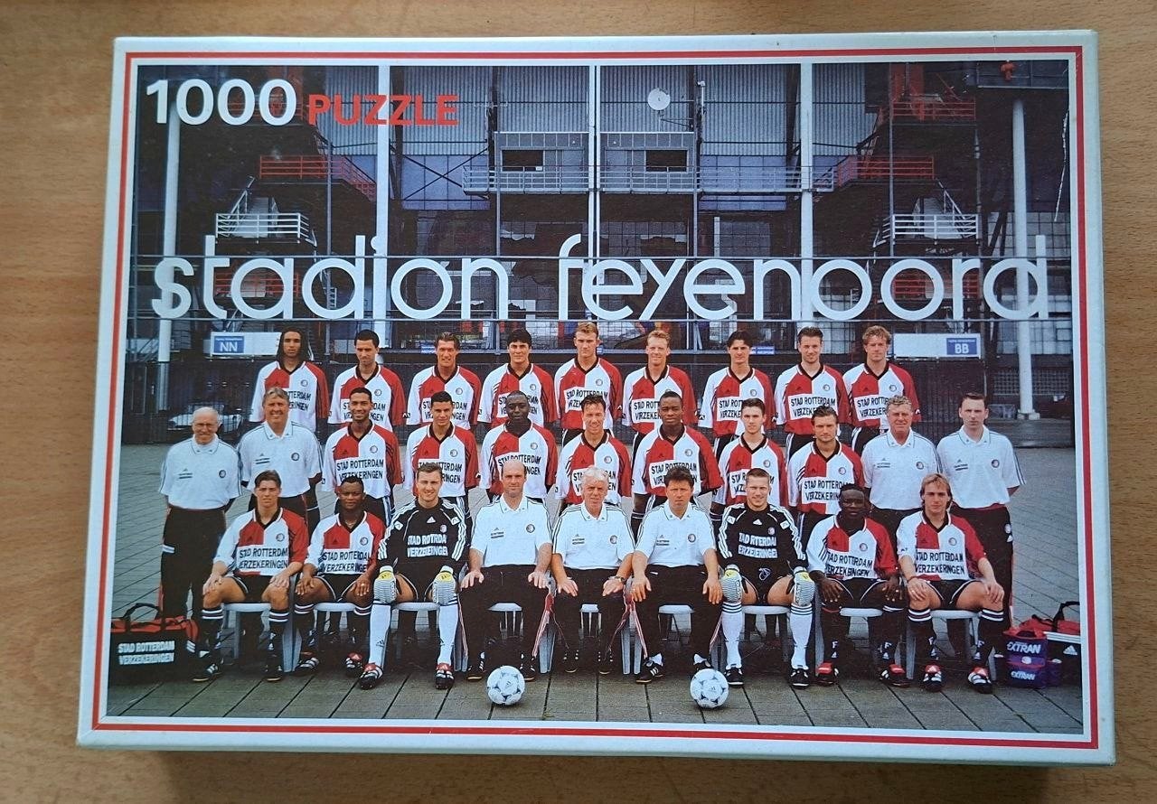 Feyenoord Elftalpuzzel Kampioensseizoen 1998/1999, Ophalen of Verzenden, 500 t/m 1500 stukjes, Gebruikt, Legpuzzel