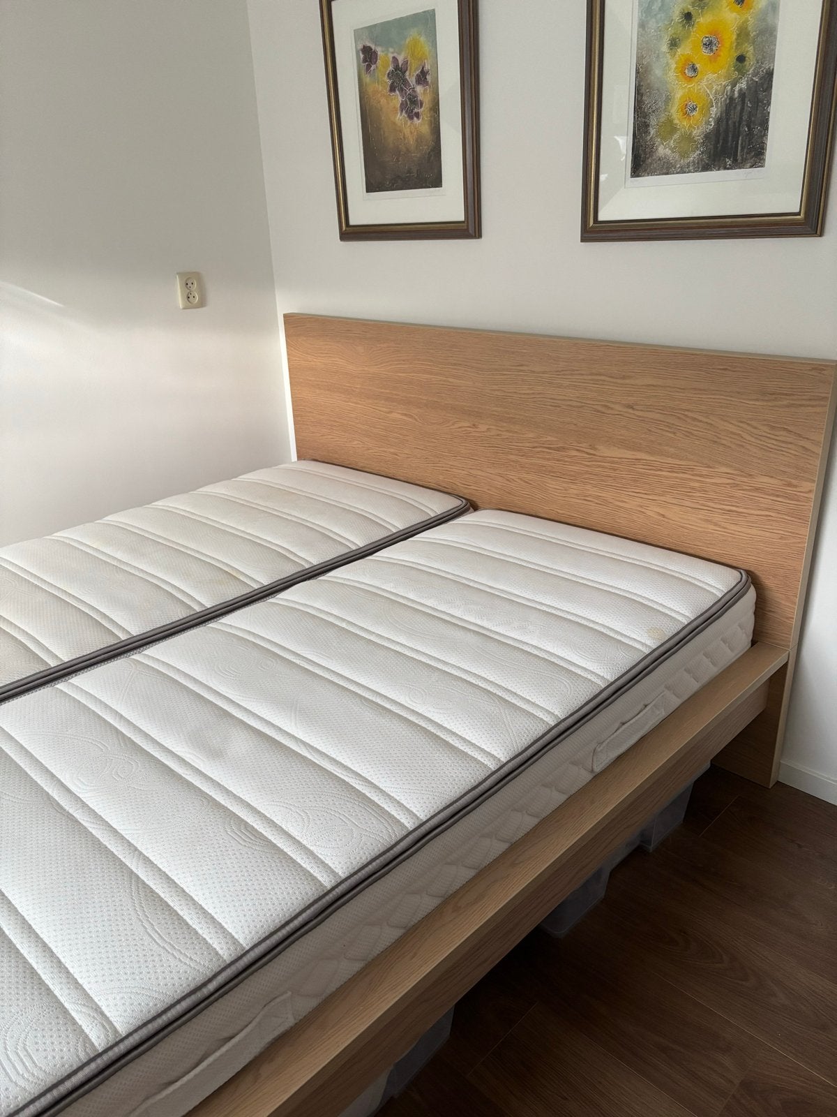 IKEA Tweepersoonsbed 160x200cm met aparte matrassen