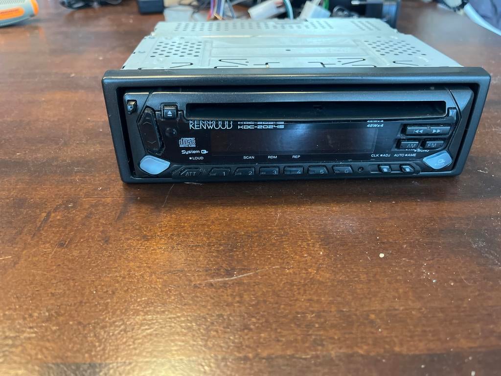 Kenwood KDC 2042S CD-speler uit Volvo V70 Classic (1999), Ophalen of Verzenden, Gebruikt