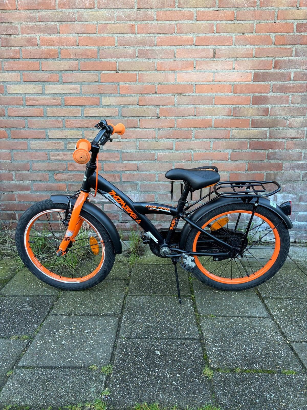 Volare Thombike Kinderfiets 18 inch Oranje/Zwart, Ophalen of Verzenden, Gebruikt, 16 tot 20 inch