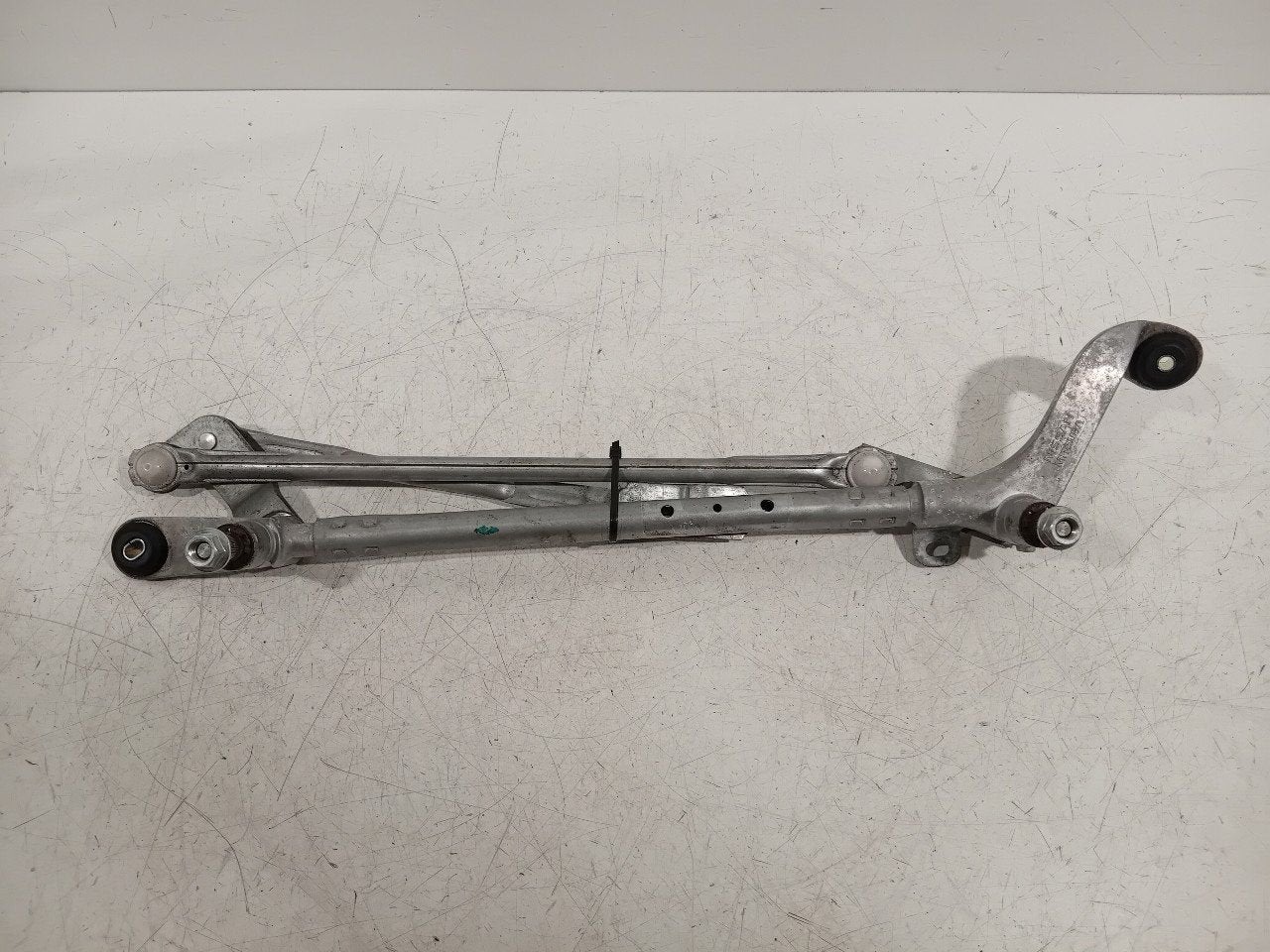 Ruitenwisser mechaniek voor Nissan Leaf, Onderdelen@venauto.nl, Van der Ven Autorecycling B.V., Gebruikt, Ettenseweg 76, 4706 PB Roosendaal, The Netherlands