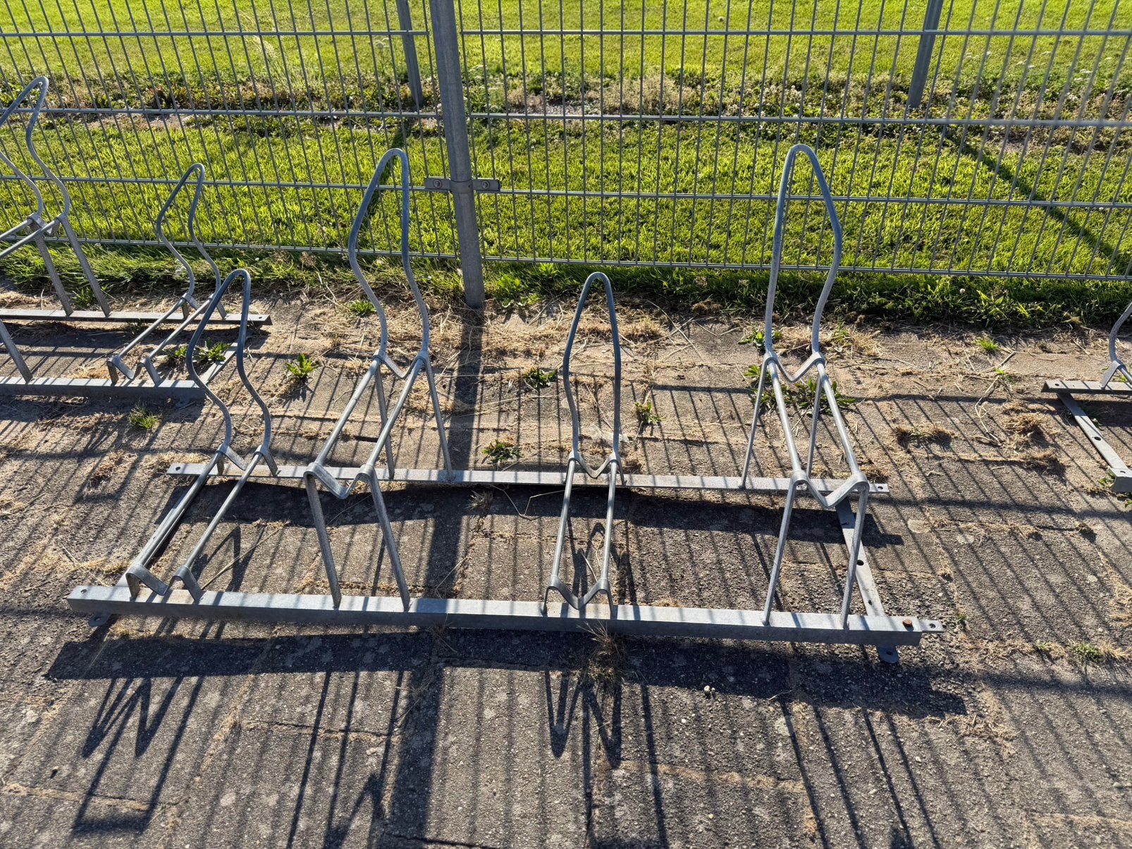Fietsenrek voor 4 fietsen, Ophalen, Zo goed als nieuw, IJzer