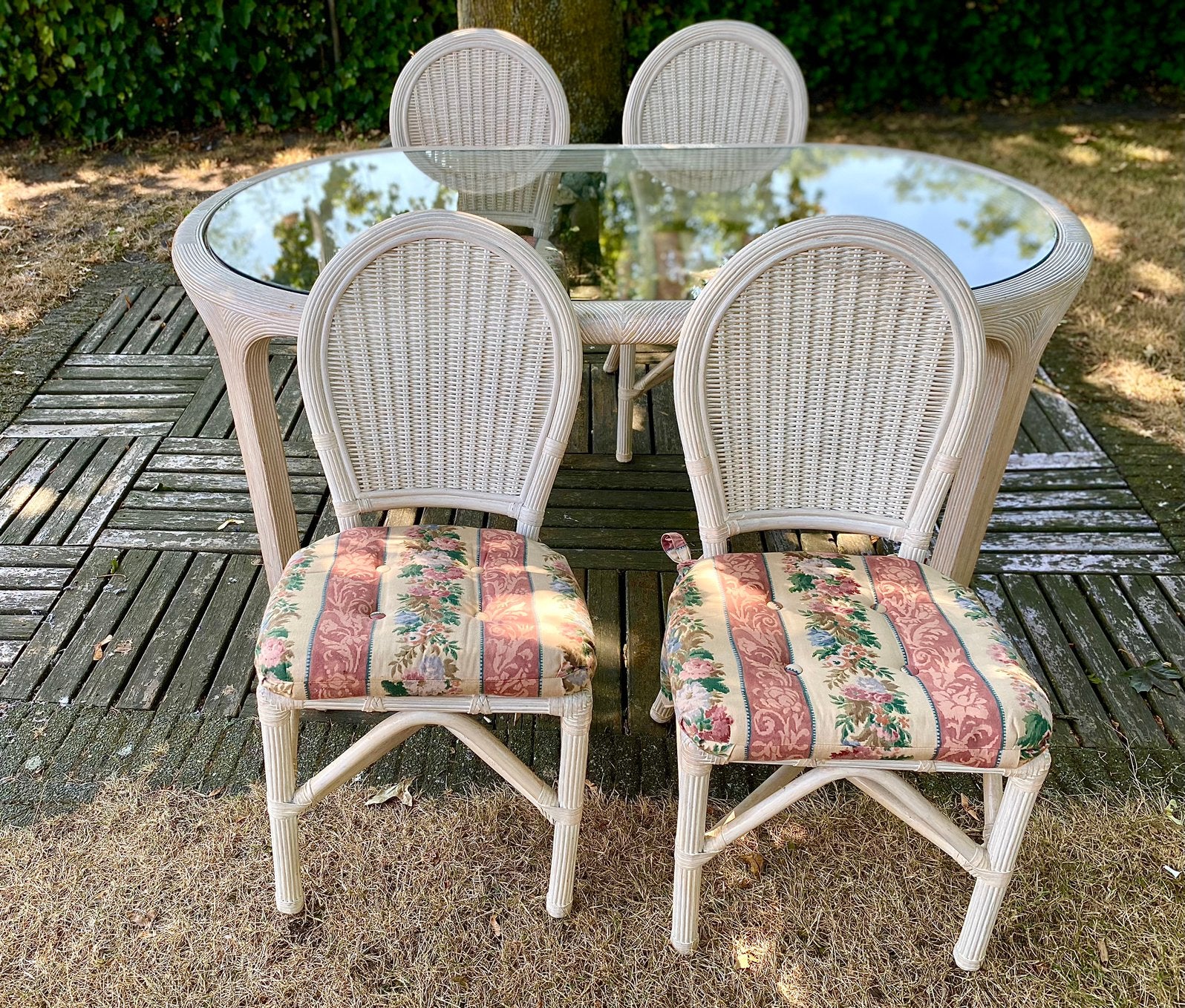 Tafel met stoelen glas rotan whitewash vintage, Ophalen, Jaren 80, Onbekend, 50 tot 100 cm