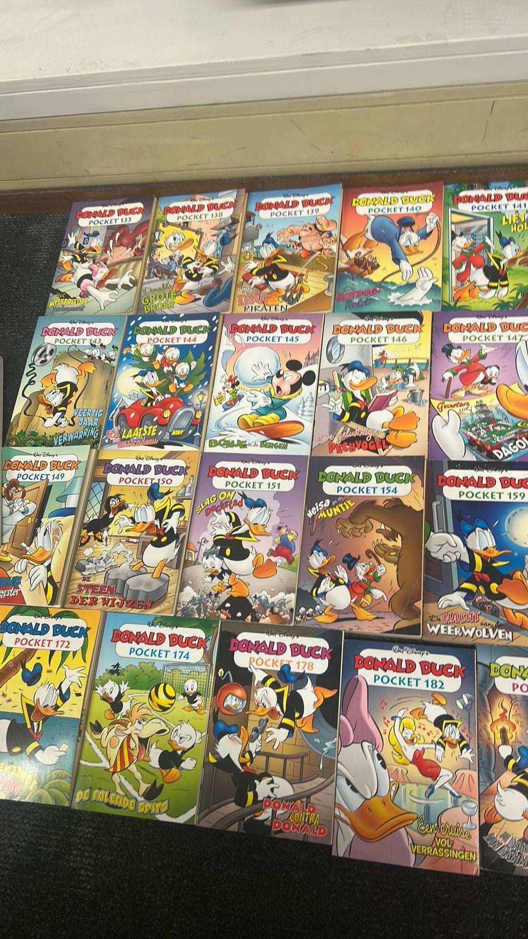 23x Donald Duck Pocket Pockets + Katrien + Donald Duck Extra, Meerdere comics, Ophalen of Verzenden, Nieuw, Europa