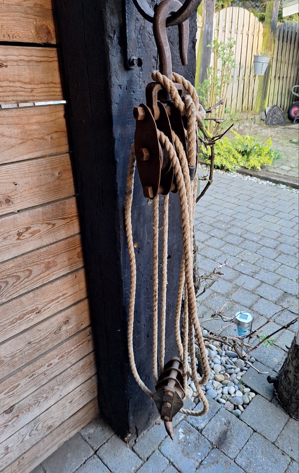 Zeer grote zware dubbele lier met dik touw, vintage, Ophalen, Gebruikt
