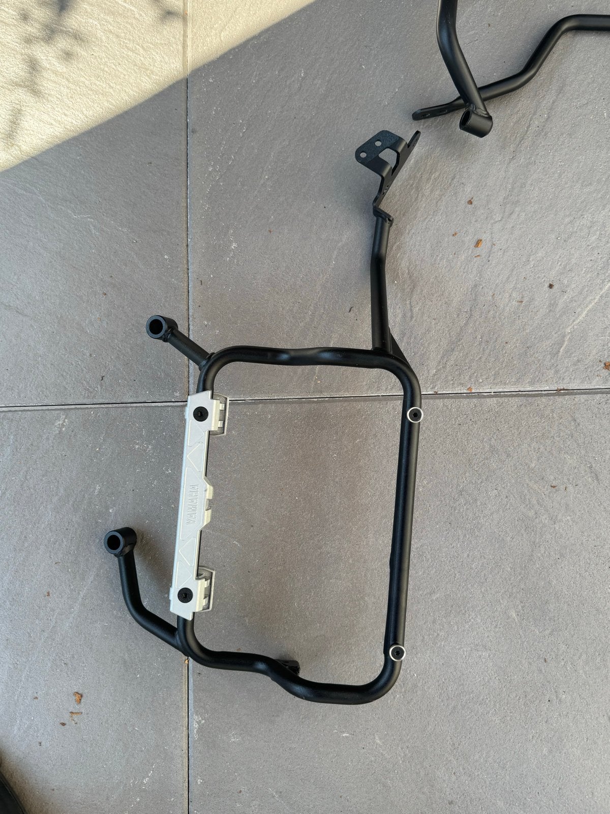 Originele Yamaha Tenere 700 zijkofferhouders, Motoren, Ophalen, Zo goed als nieuw