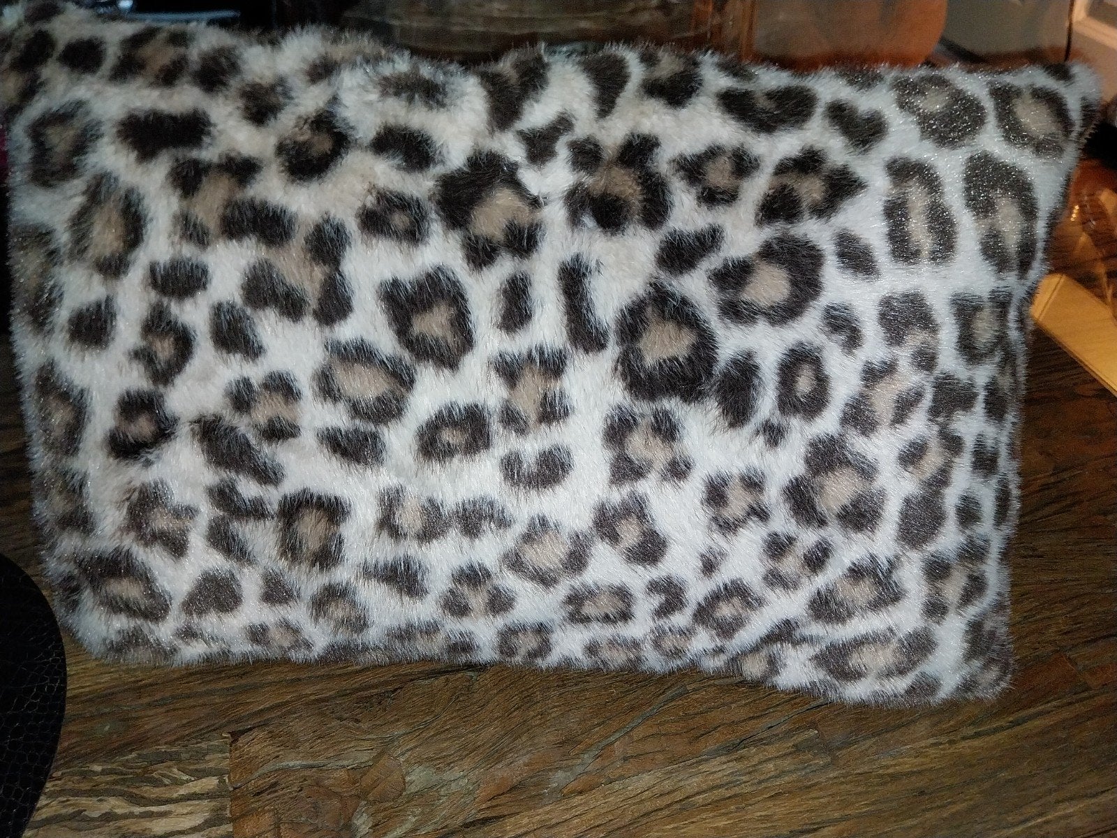 Leopard print sierkussen - Zacht en stijlvol, Overige merken, Gebruikt, Meerkleurig, Met print