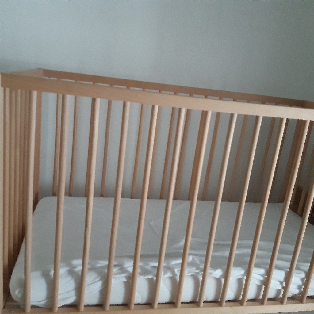 Babyledikantje, Ophalen, Zo goed als nieuw, Ledikant