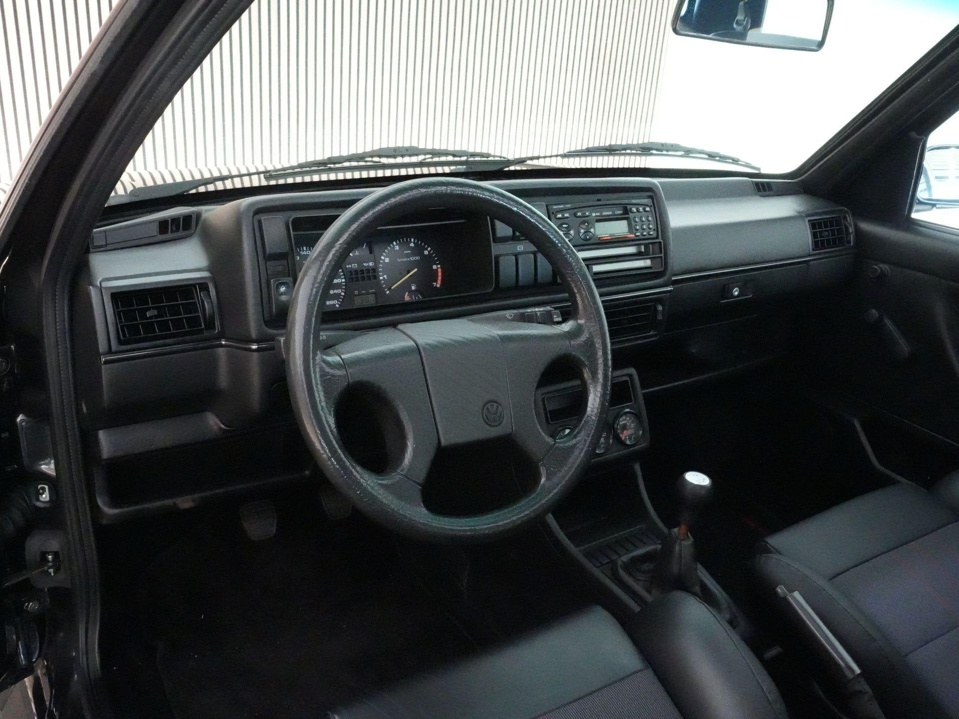 Volkswagen Golf G60 Rallye 1.8 160pk GTI |NIEUWSTAAT!|volled, Auto's, Voorwielaandrijving, Gebruikt, Zwart, 4 cilinders