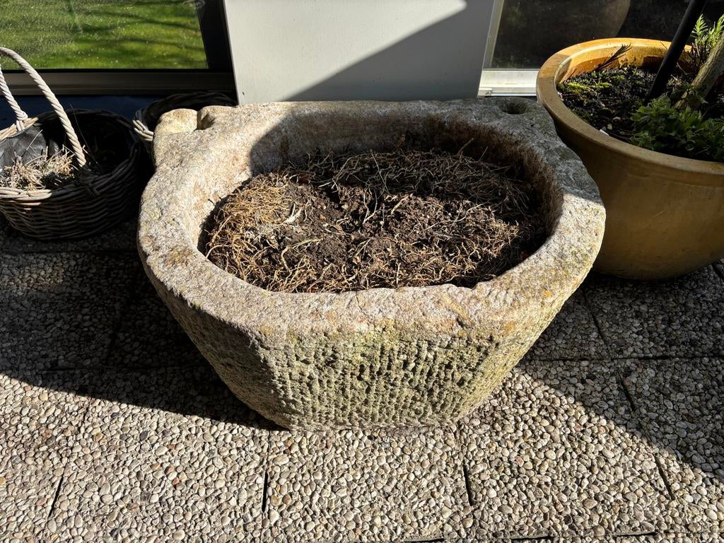 Antieke arduinen plantenbak, Tuin en Terras, Bloembakken en Plantenbakken, Ophalen, Steen, Gebruikt, 60 tot 100 cm