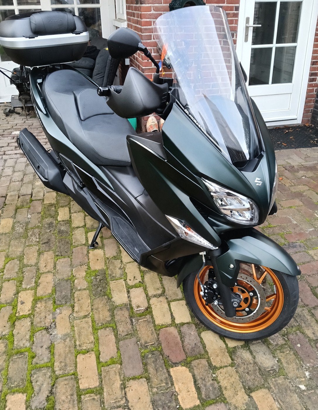 Suzuki Burgman 400 - Nieuwstaat, bouwjaar 2026, 400 cc, Scooter, Particulier, ABS