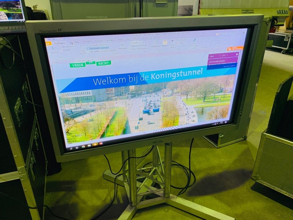 2 x 42 inch Fujitsu plasma Display | Monitor & flight case, Ophalen, Gebruikt, Overige typen