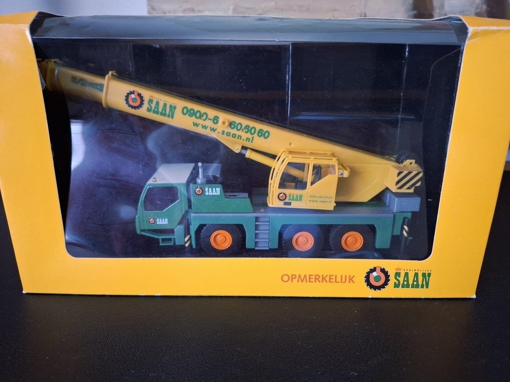 SAAN model auto 1:50 Kraanwagen  in orginele  doos, Ophalen of Verzenden, Nieuw, Auto, Conrad