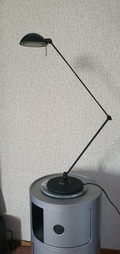 Zwarte verstelbare Bureaulamp, Ophalen, 50 tot 75 cm, Zo goed als nieuw, Modern