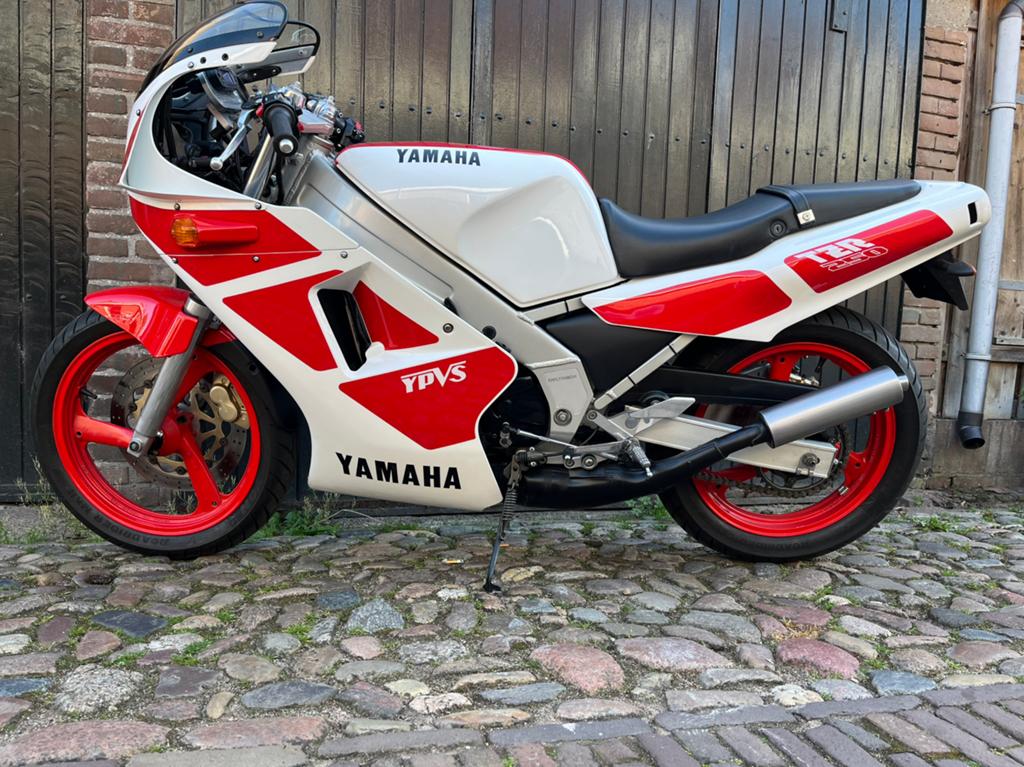 In absolute nieuwstaat verkerende Yamaha tzt250 2MA, Motoren, Motoren | Yamaha, 250 cc, 2 cilinders, Motorrijbewijs A, Sport