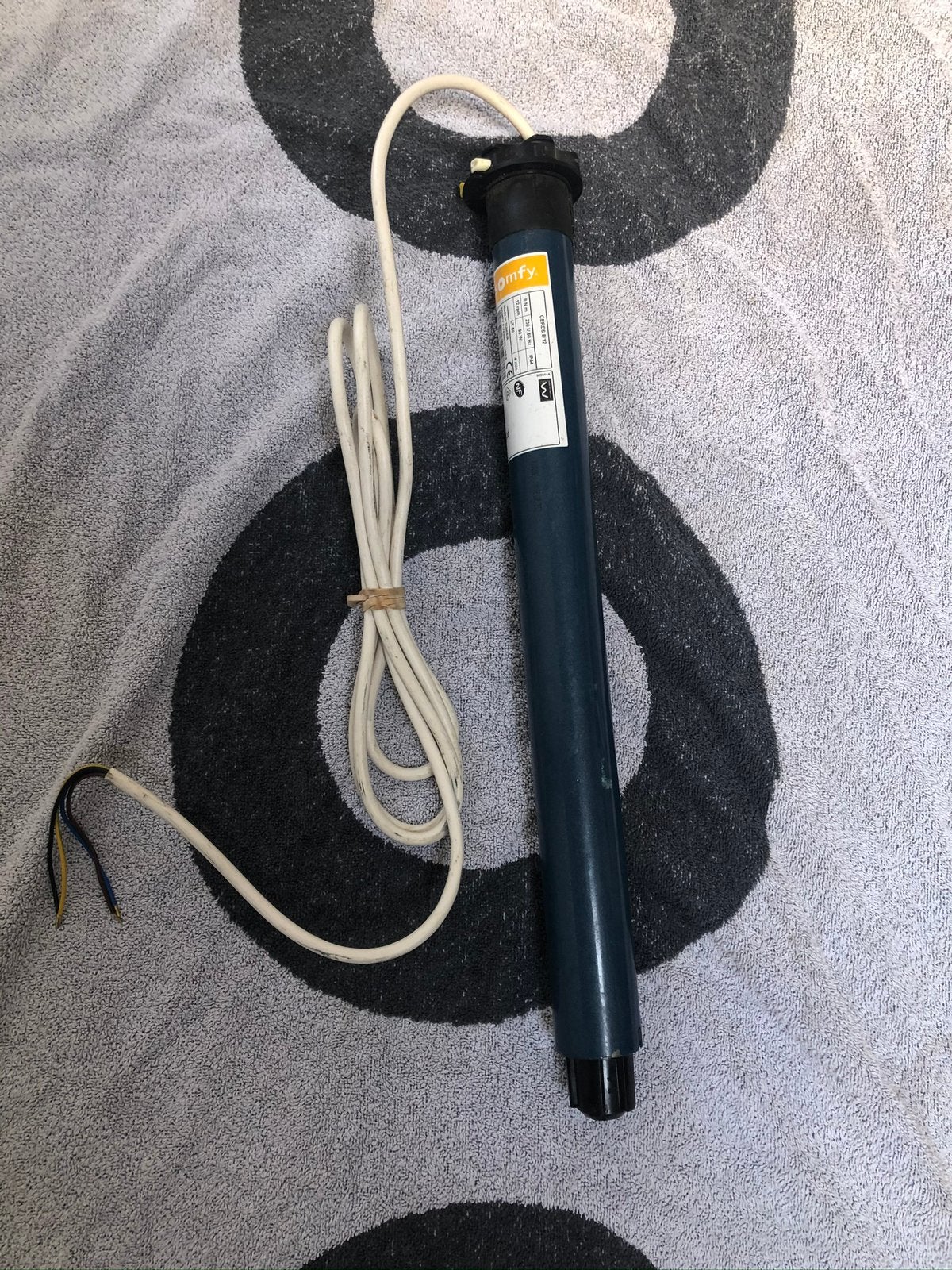 Twee Somfy rolluikmotoren, Ophalen, Nieuw, Wit, Minder dan 100 cm