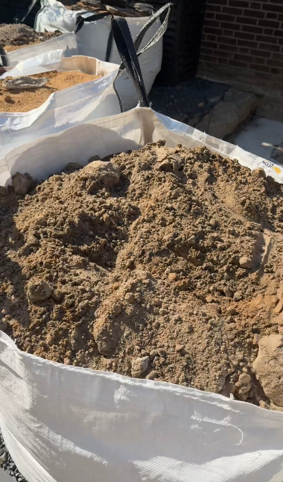 7 kuub bouwgrond in big bags, Ophalen, Tuinaarde