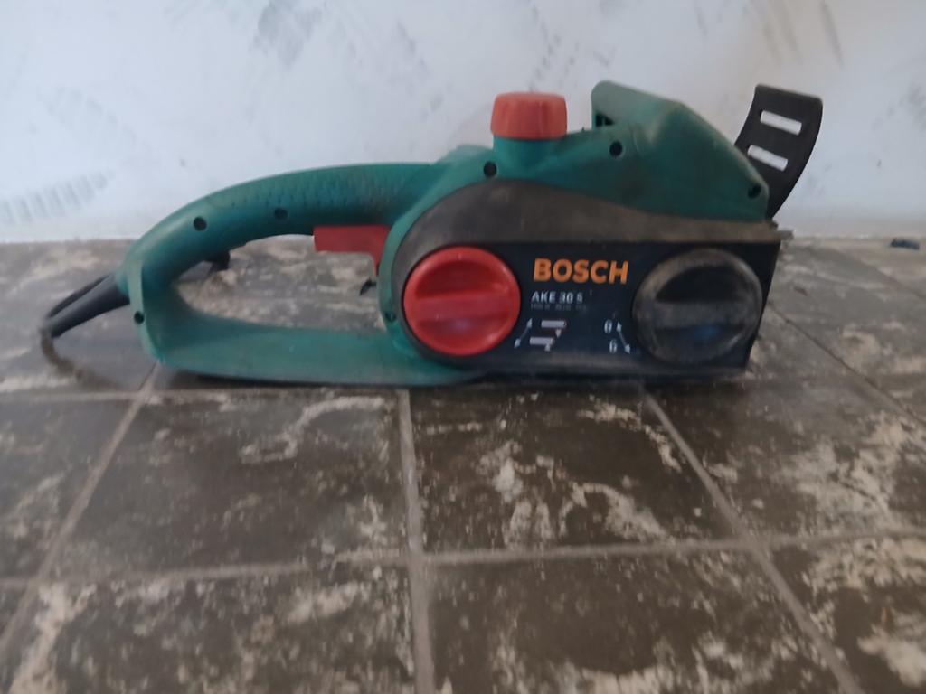 Bosch elektrische kettingzaag motor / zaagmachine, 160 tot 180 cm, Gebruikt, Ski's, Ophalen