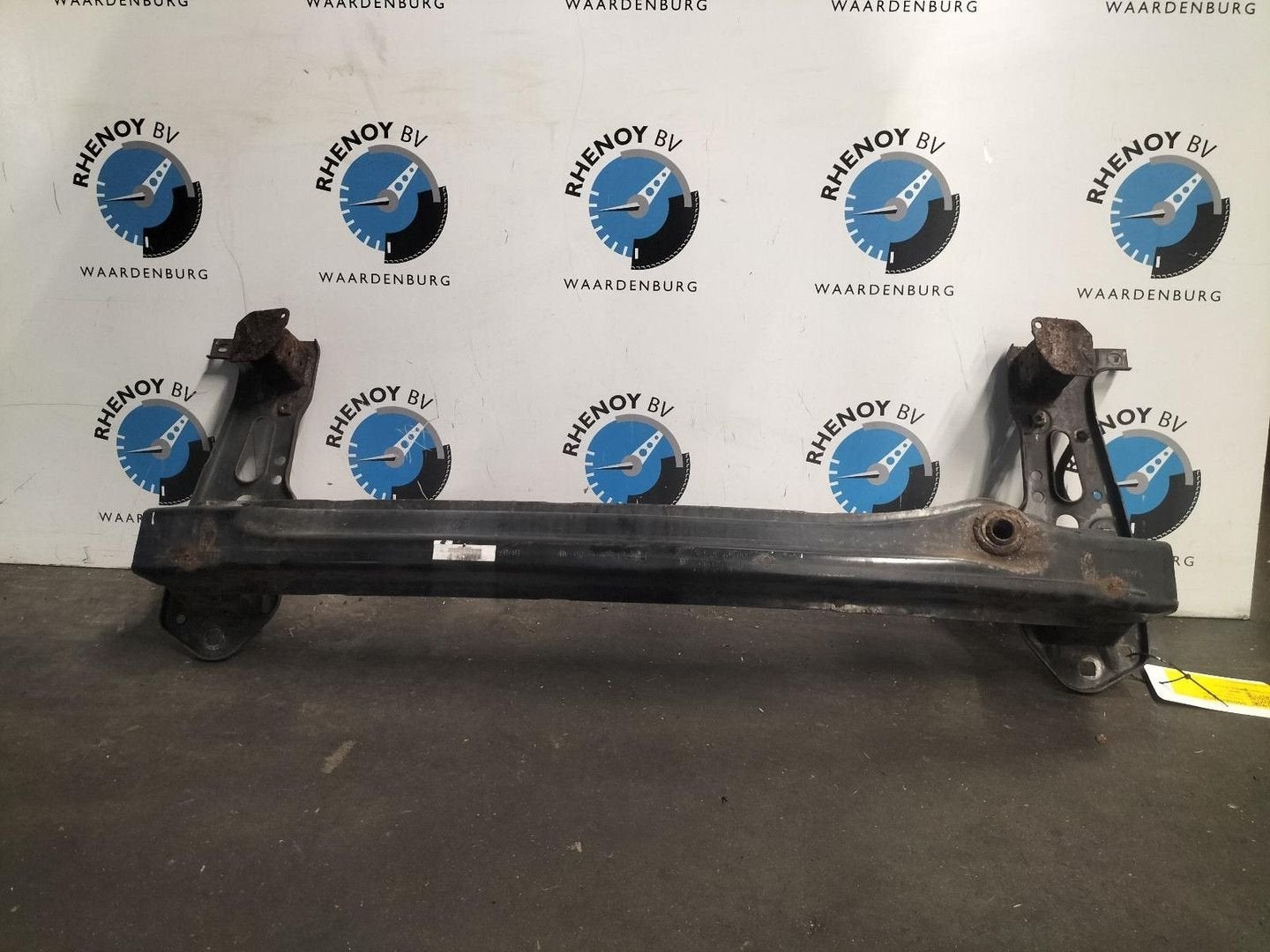 MINI (BMW) MINI R56 1.4 One  VOORBUMPER BALK 2007, Ophalen of Verzenden, Gebruikt, Stiba lid