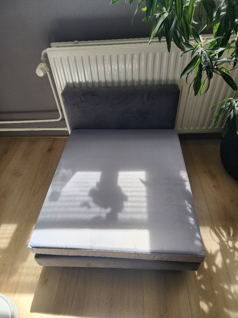 Swiss sense hondenbed, Dieren en Toebehoren, Hondenmanden, Zo goed als nieuw, Overige, Ophalen